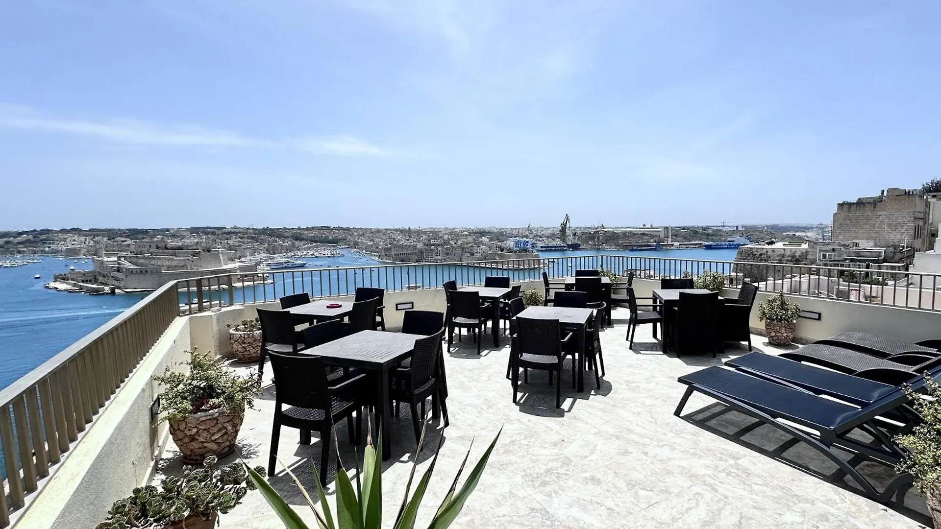Grand Harbour Hotel Valeta